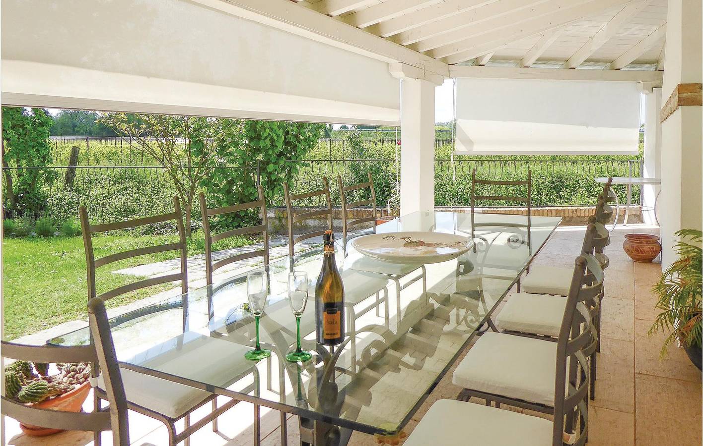 Terrace Apartment near Silea & Fiume Sile in Silea, Sile River Regional Natural Park