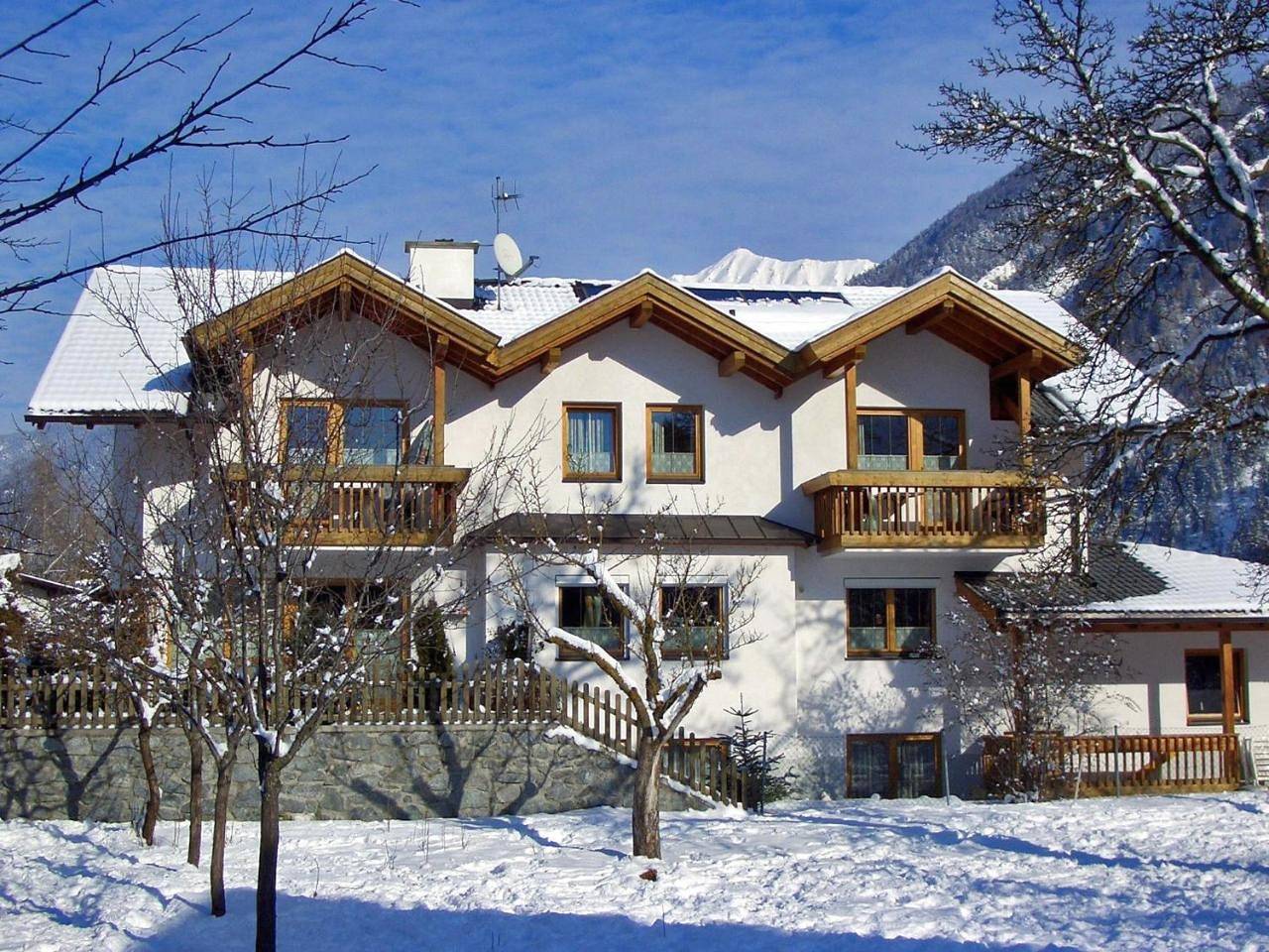 Geheel appartement, Comfort Two-Bedroom Apartment with Balcony in Glockturmkamm, Ried im Oberinntal