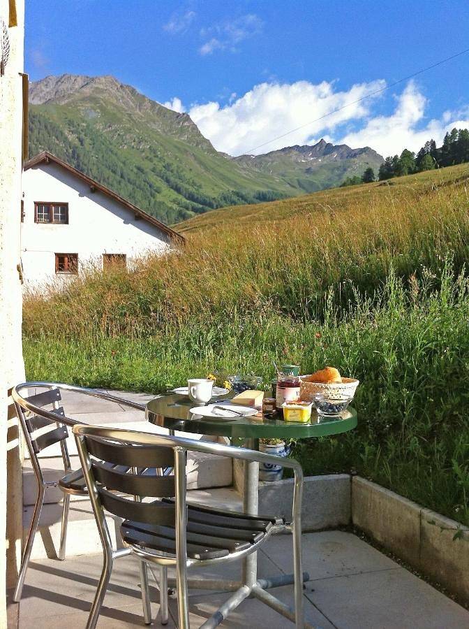 Ganze Wohnung, One-Bedroom Apartment "Sura" in Guarda Staziun, Guarda