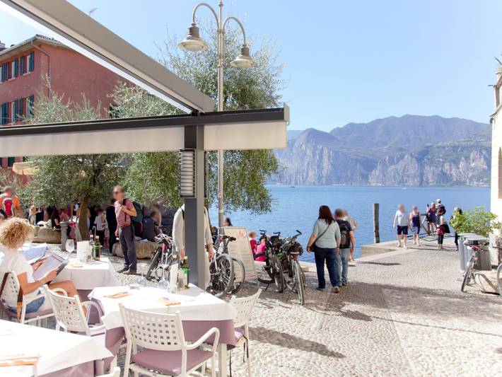 Appartamento intero, Wohnung in Malcesine mit Privatstrand in Malcesine, Prealpi Gardesane