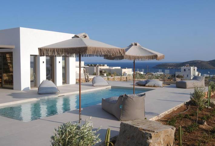 Villa pour 8 personnes, avec piscine ainsi que terrasse et vue dans Antiparos - 4