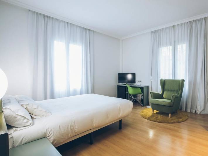 Hôtel pour 10 personnes, avec jardin et terrasse à Irun - 4