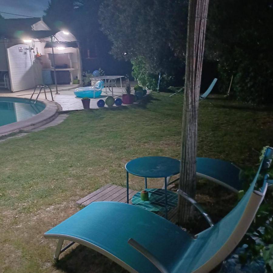 Les Lavandes le petit mazet privee avec la piscine privee in Jonquières, Vaucluse