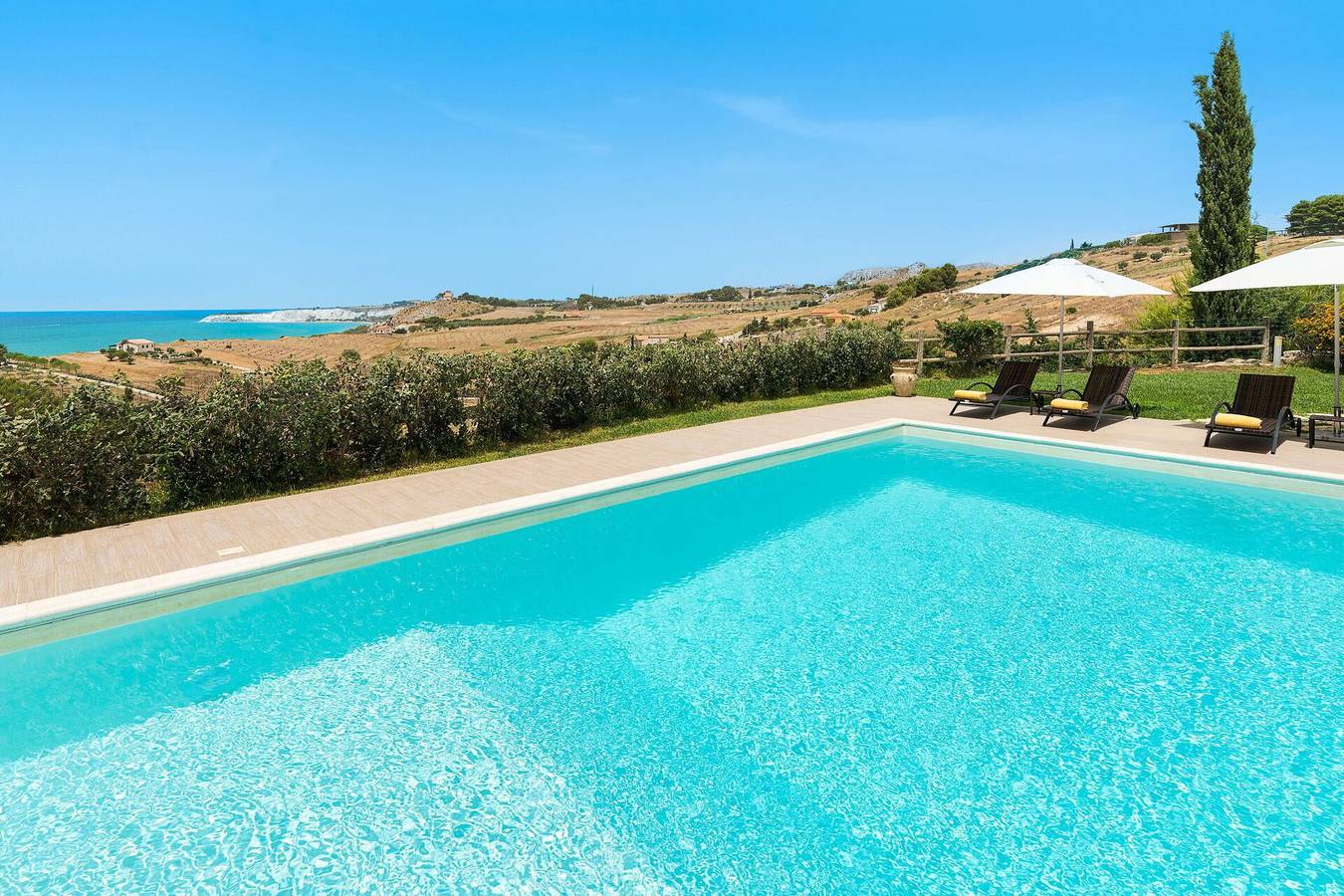 Villa Anthea in Montallegro, Agrigento Province