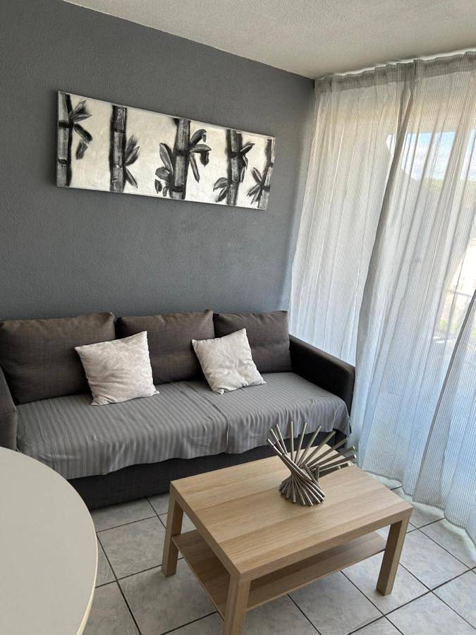 Appartement entier, One-Bedroom Apartment in La Grande-Motte, Côte d'Améthyste