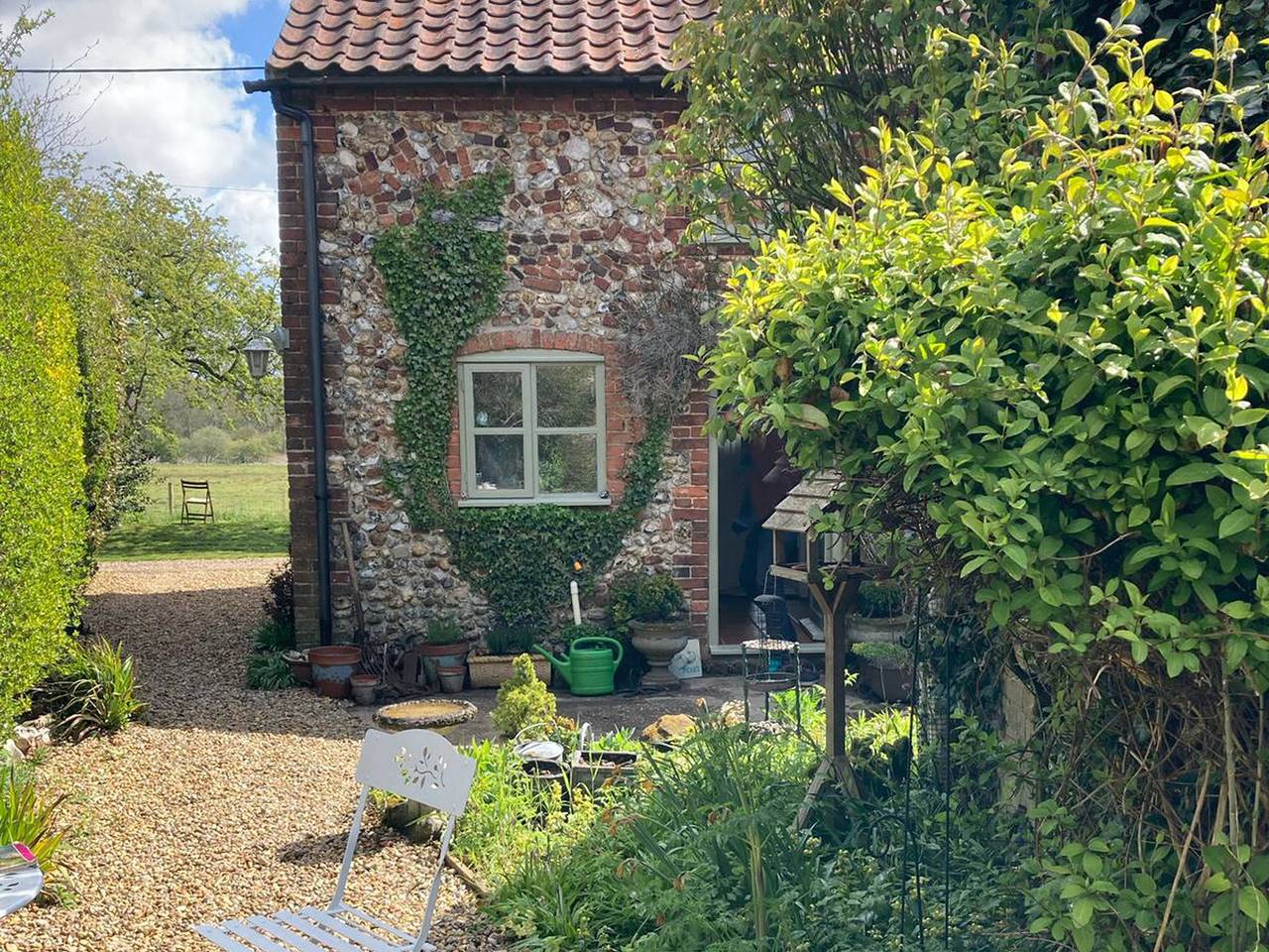 Meadow Cottage in Helhoughton, Norfolk