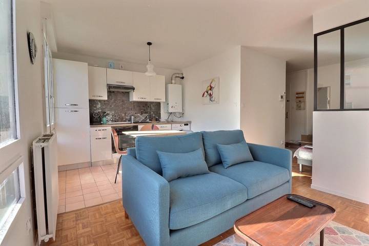 Gîte pour 4 personnes, adapté aux familles à Lyon - 2