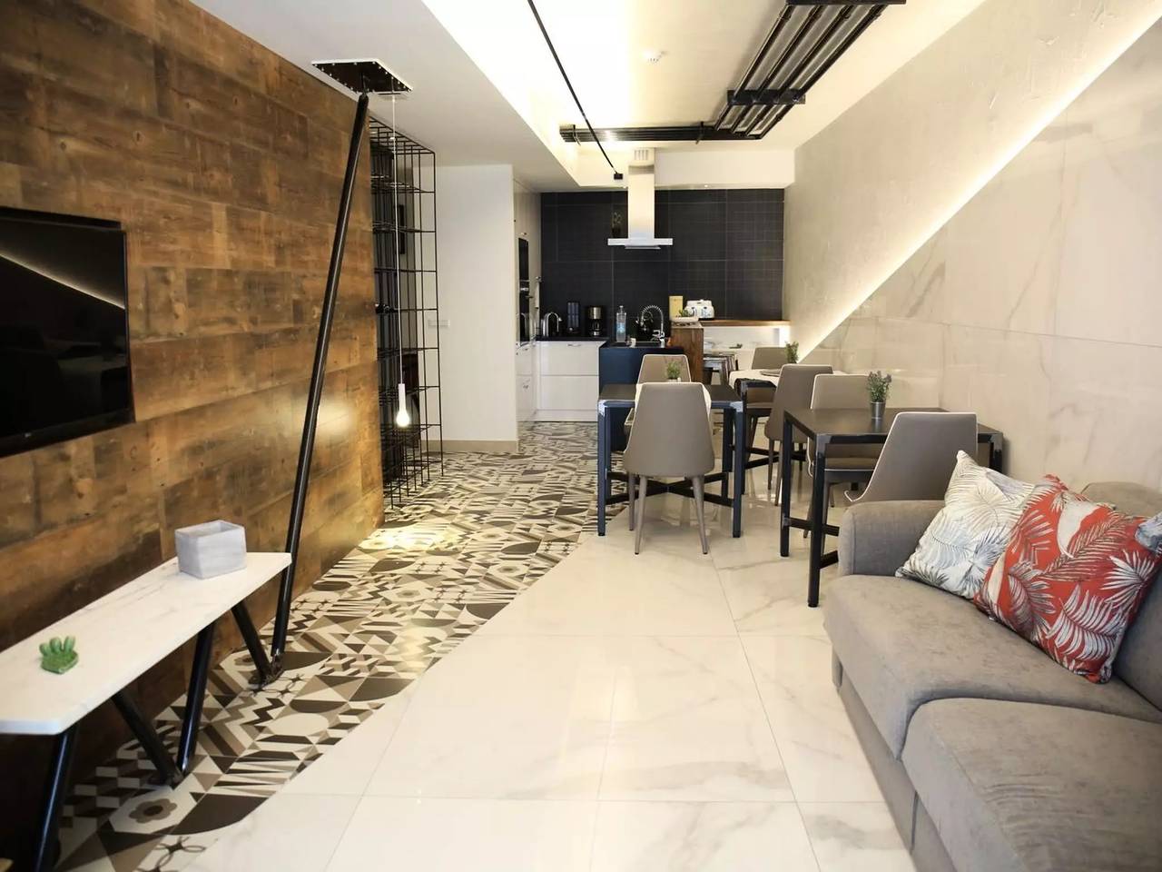 Apartamento entero, 6 estancias 6 personas in Zafferana Etnea, Etna