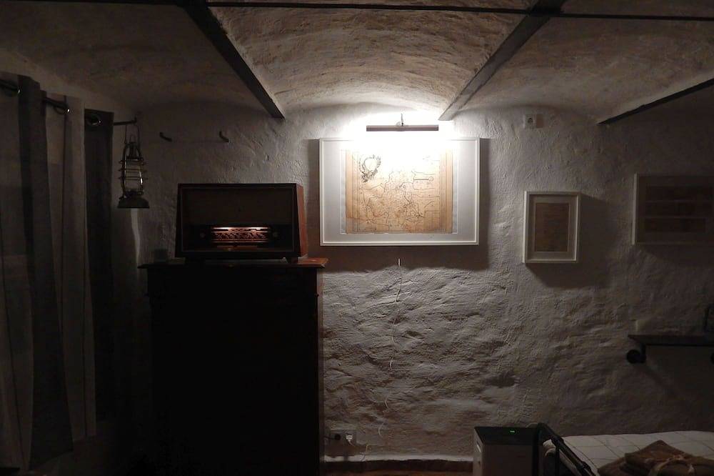 Ganze Wohnung, „Anno Dazumal“\ngenießen Sie eine Auszeit in der liebevoll gestalteten Fewo... in Warnau, Havelberg