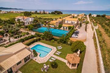 Villa Mit Pool für 6 Personen in Korfu, Griechenland, Bild 1