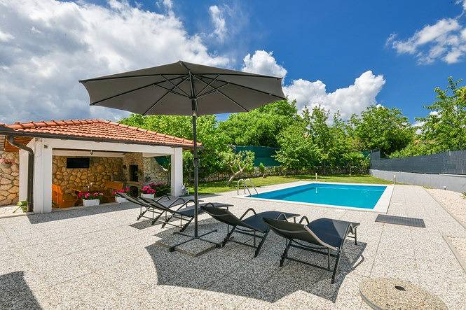 Villa Tea in Imotski, private pool in Imotski, Makarska Riviera