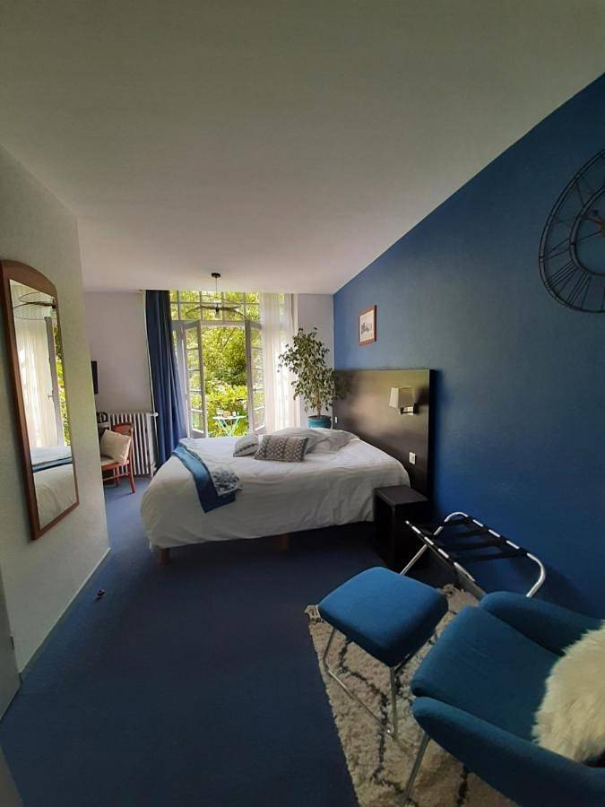 Hôtel pour 2 personnes, avec jardin à Besançon - 2