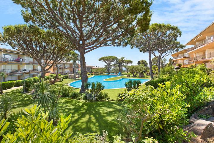 Ferienwohnung für 4 Personen, mit Pool und Garten sowie Terrasse in Palafrugell - 2
