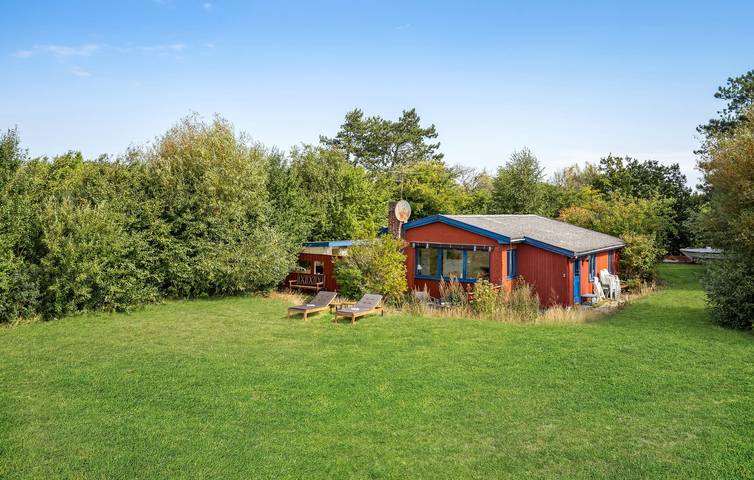Ferienhaus für 4 Personen, mit Terrasse und Garten in Næsby Strand Seeland