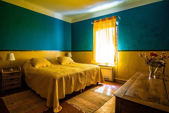 Location de vacances pour 4 personnes, avec terrasse et jardin, adapté aux familles à La Tour-d'Aigues - 2