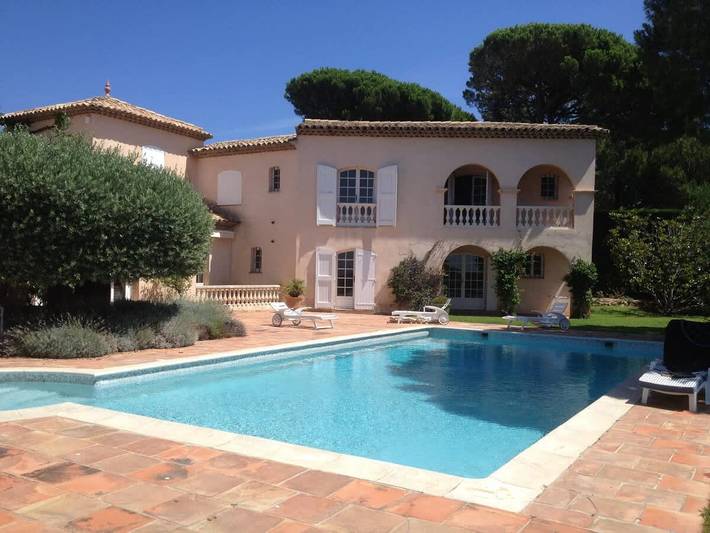Location de vacances pour 10 personnes, avec jardin et piscine dans Golf Bluegreen Sainte-Maxime - 3