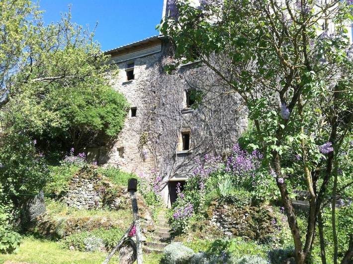 Location de vacances pour 4 personnes, avec Terrasse ainsi que Jardin et Vue à Bellac