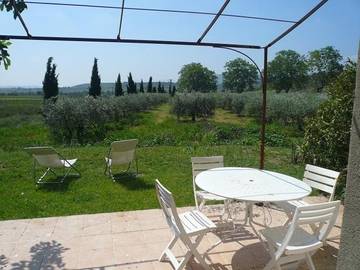 Gîte pour 4 Personnes dans Murviel-lès-Béziers, Parc naturel régional du Haut-Languedoc, Photo 2