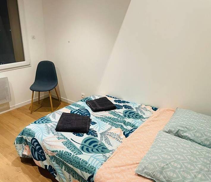 Gîte pour 5 personnes, avec vue et terrasse à Guilherand-Granges - 4