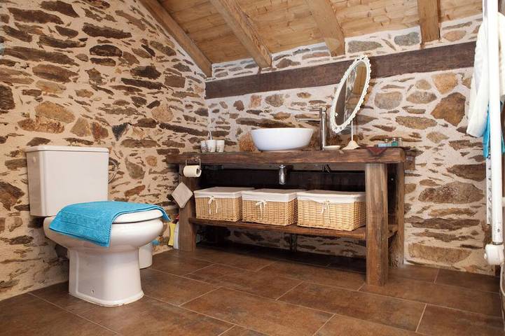 Gîte pour 2 personnes, avec jardin et terrasse à Saint-Martin-de-Fressengeas - 4