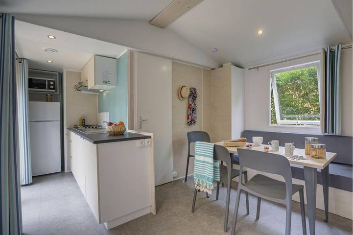Mobil home pour 4 personnes, avec jardin ainsi que terrasse et piscine, animaux acceptés à Saint-Aubin-sur-Mer (Calvados) - 3