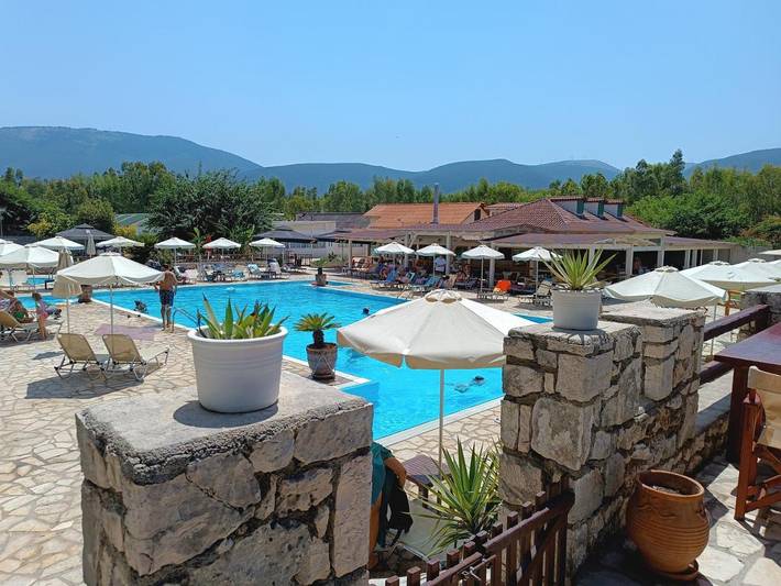 Camping per 2 persone, con Terrazza e Giardino nonché Piscina per bambini e Piscina in Grecia