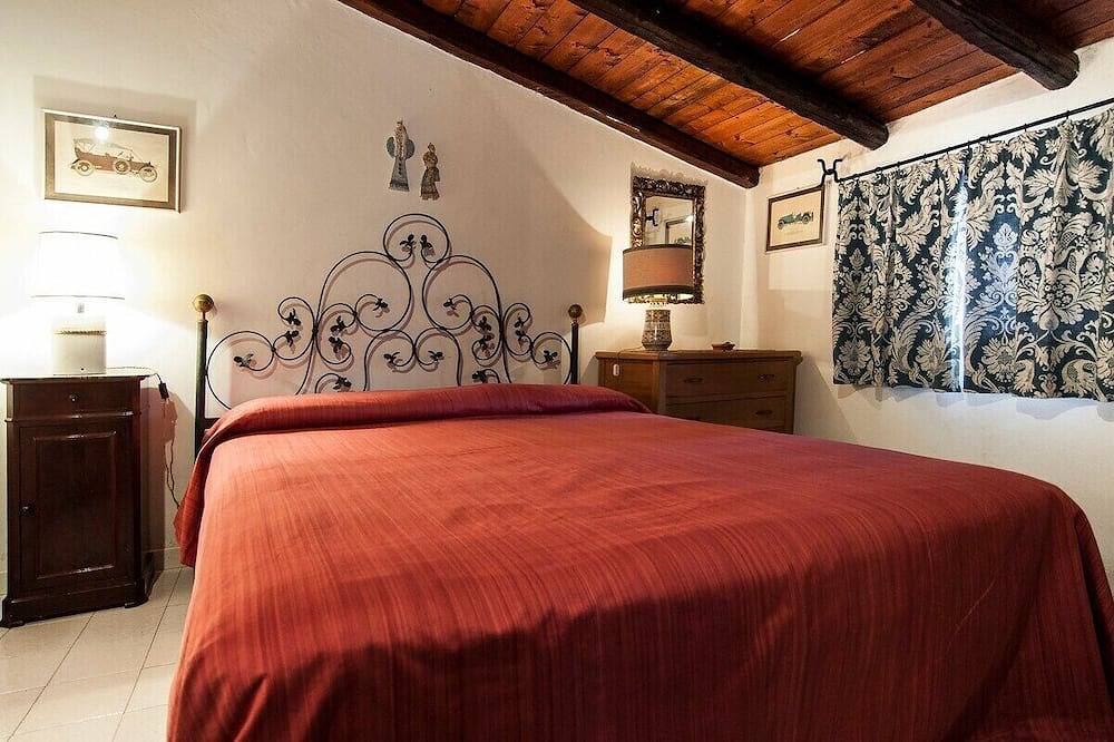 Entire apartment, Joy Apartment Ancient Gaeta: Amazing Seaview in Gaeta, Latina Province