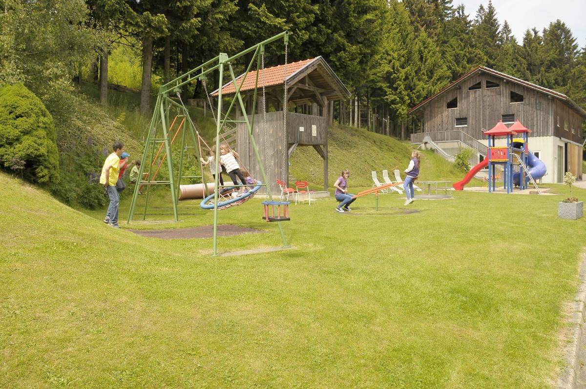 Ganze Wohnung, Erlebnishof Reiner - Doppelzimmer mit Balkon in Sankt Englmar, Ostbayern