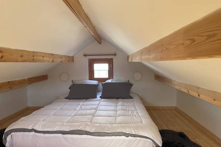 Gîte pour 4 personnes, avec jacuzzi à Canaules-et-Argentières - 2