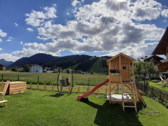 Ferienwohnung für 5 Personen, mit Garten und Sauna sowie Terrasse in Flachau - 4