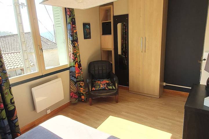 Location de vacances pour 4 personnes, avec jardin à Courniou - 3