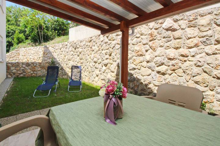 Appartamento intero, Appartamento vacanze per 2 persone in Vela plaža, Baška