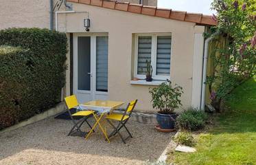 Maison d’hôte pour 2 personnes, avec piscine et jardin dans les Deux-Sèvres