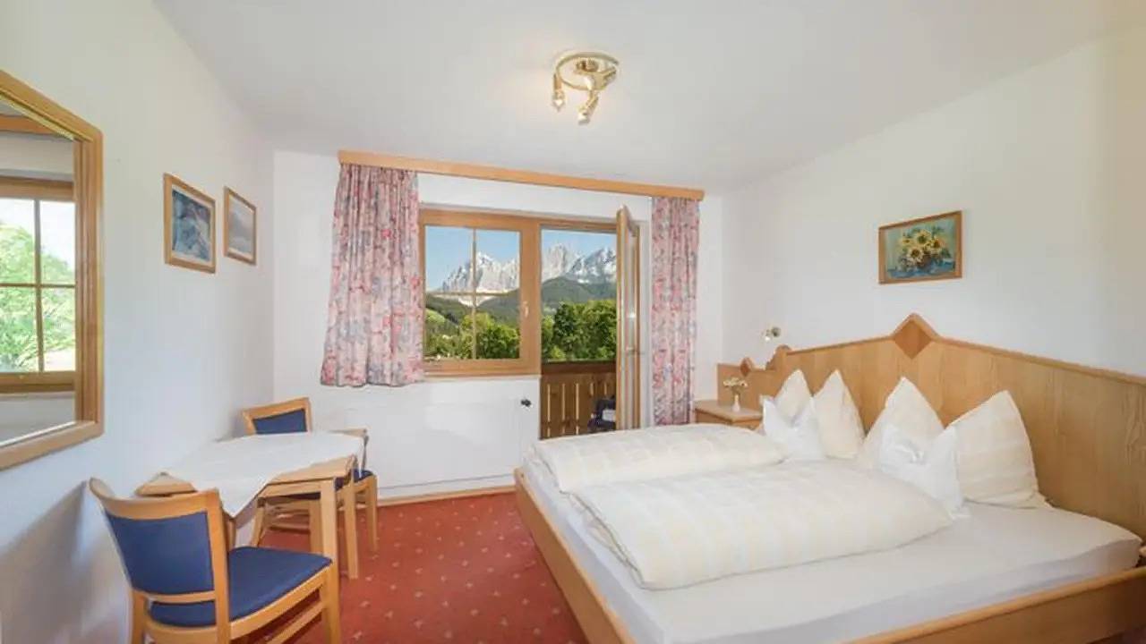 Doppelzimmer für 3 Personen (30 m²) in Ramsau am Dachstein in Ramsau am Dachstein, Schladming-Dachstein