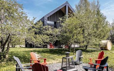 Glamping for 21 Guests in Bromont, Quebec, Picture 1