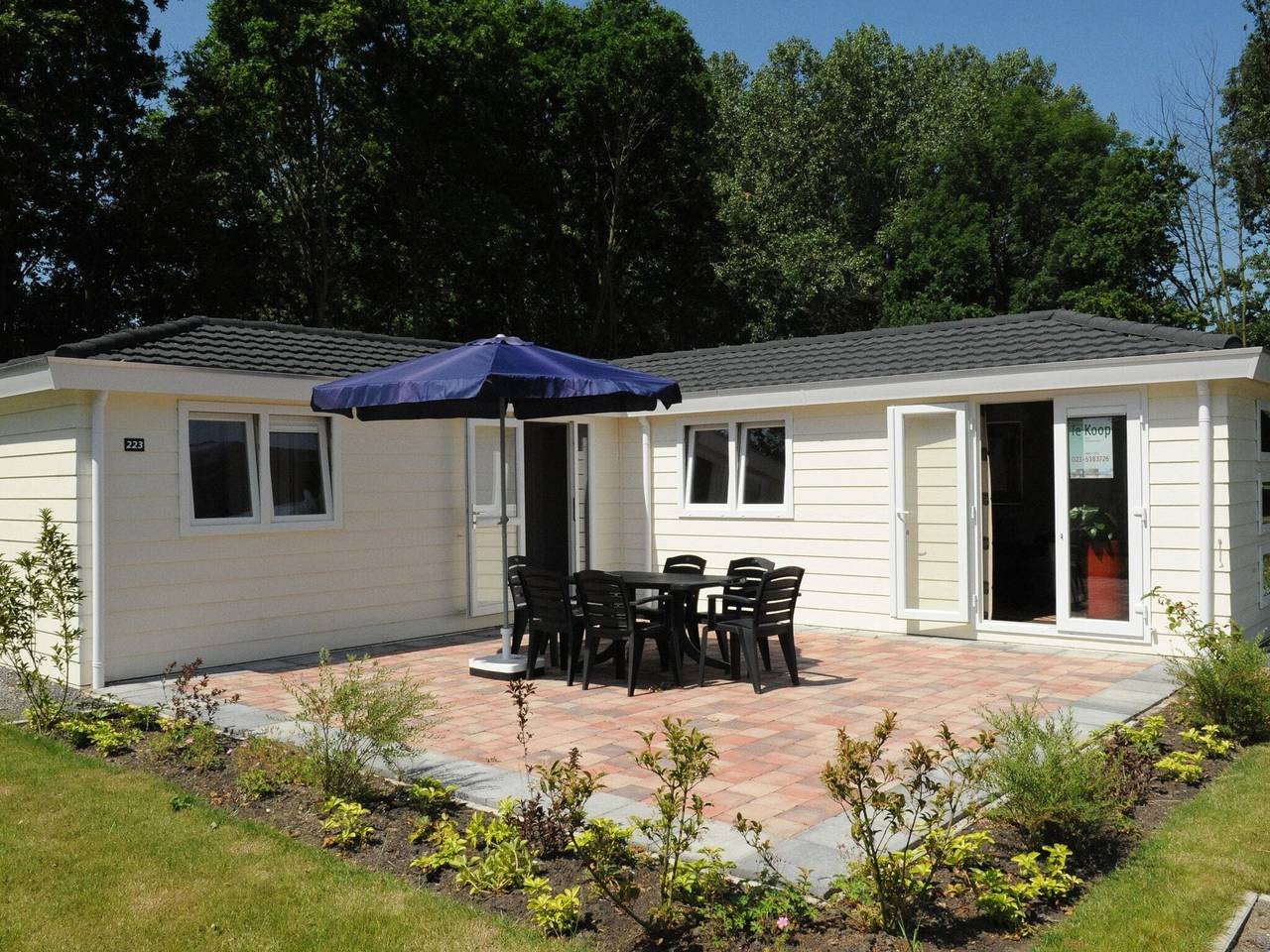 Elegantes Chalet 25 km von Amsterdam in Velsen-Zuid, Niederländische Nordsee