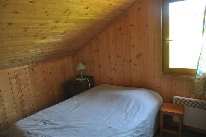 Gîte pour 8 personnes, avec terrasse à Les Gras - 4