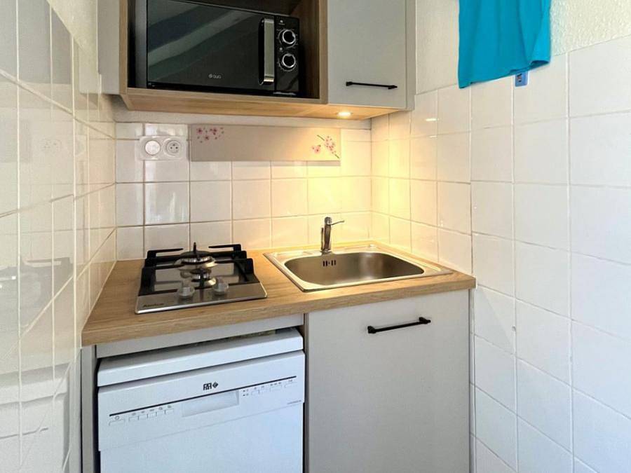 Camping Paradis - Village De Vacances La Gineste - Chalet 4 personnes - Cantal in Arnac, Région d'Aurillac