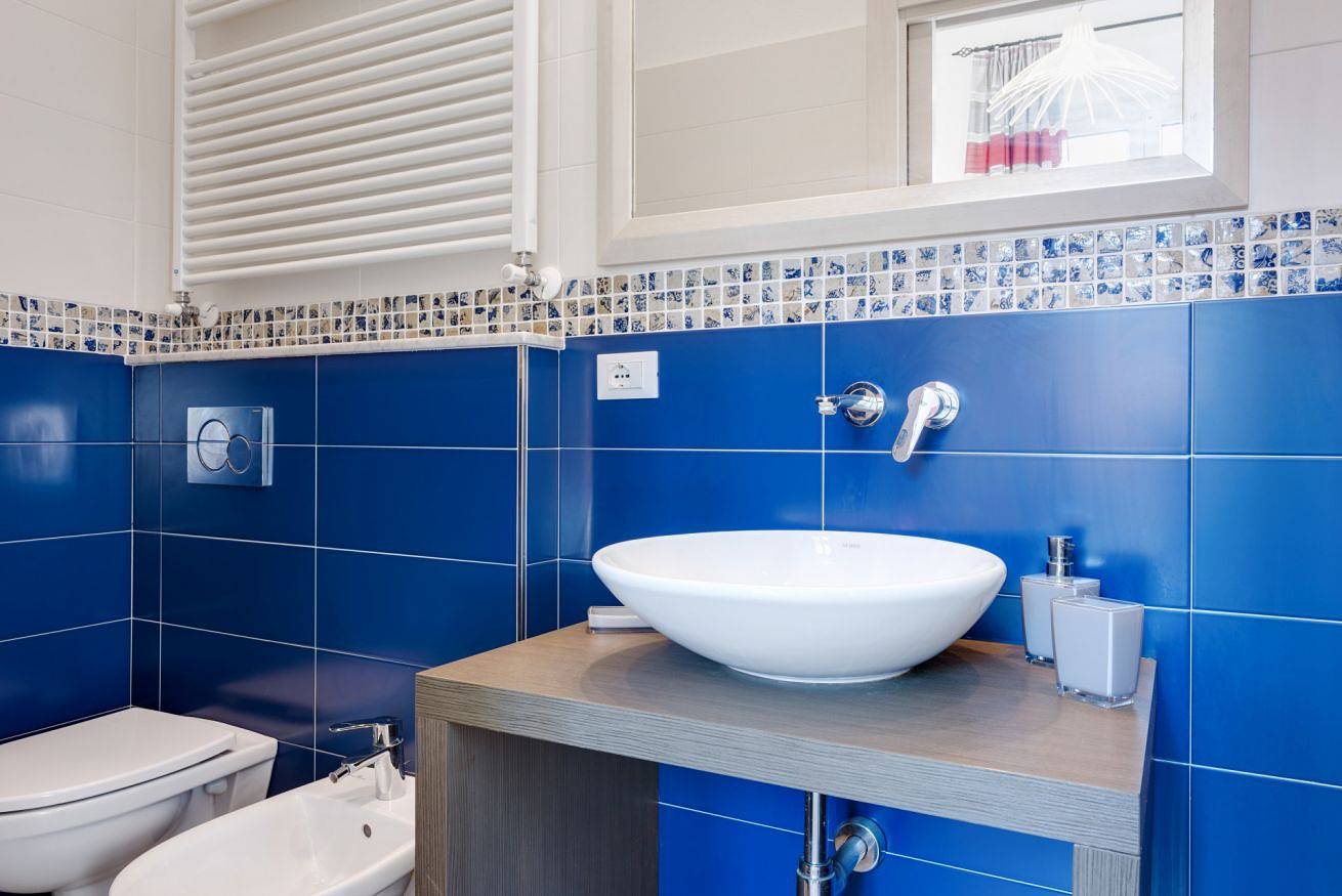 Apartamento entero, Brinn Railway Station Rooms - Room 2 in La Spezia (City), La Spezia