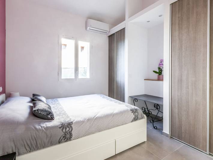Ferienhaus für 4 Personen, mit Terrasse und Garten in Toulon - 4