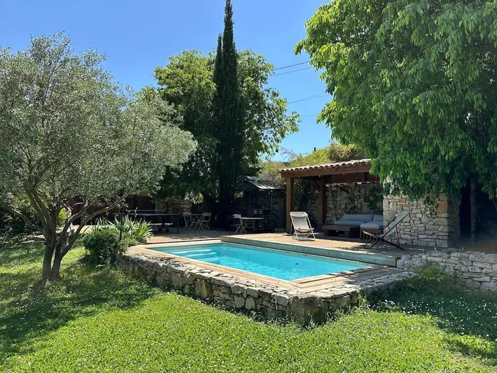 Chalet para 8 personas, con piscina y jardín - 1