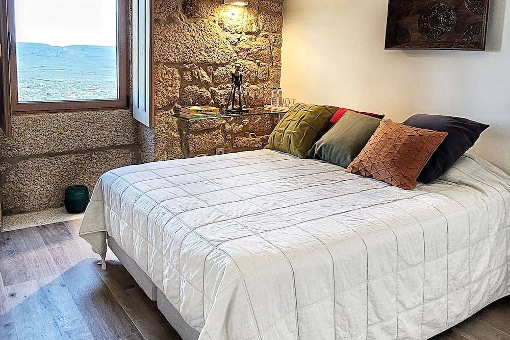 Um Jardim em Monsanto in Monsanto, Monsanto e Idanha-a-Velha