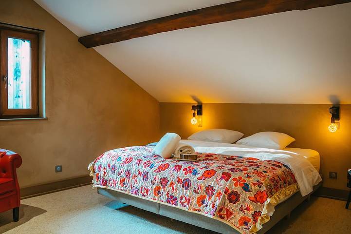 Location de vacances pour 2 personnes, avec balcon ainsi que jardin et jacuzzi à Guebwiller - 3