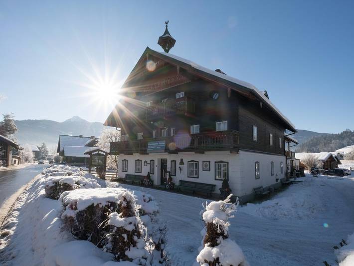 Ferienwohnung für 6 Personen, mit Balkon und Garten in Flachau