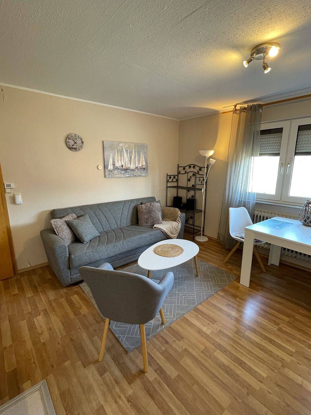 Ganze Wohnung, Gemütliche Strandwohnung mit Parkplatz in Büsum in Büsum, Dithmarschen