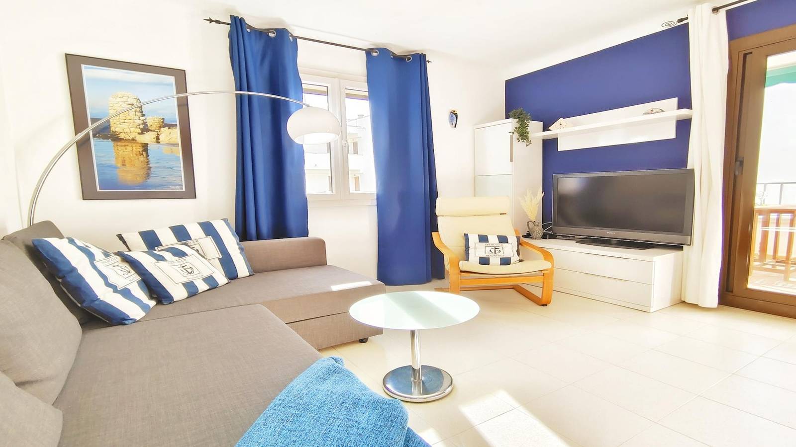 Geheel vakantieappartement, Vakantieappartement voor 6 personen met balkon/terras in Platja de Montgó (Torroella de Montgrí), L'Escala