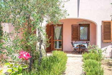 Vakantiehuis voor 6 Personen in Budoni, Olbia-Tempio, Afbeelding 1