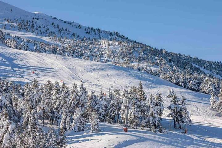 Gîte pour 2 personnes, avec balcon et vue à Gréolières - 4