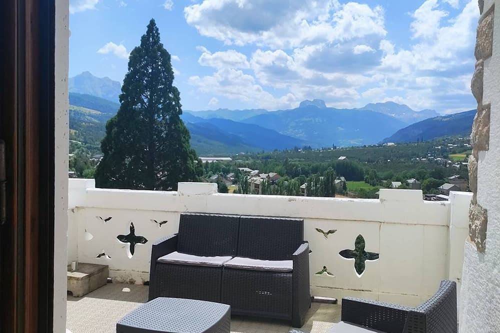 Apartamento entero, Apartamento de Lujo con Terraza in Jausiers, Parque nacional de Mercantour