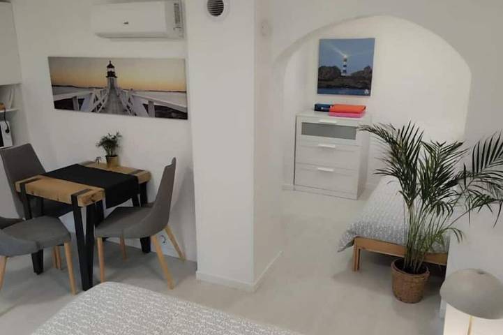 Gîte pour 3 personnes à Chavagne - 3